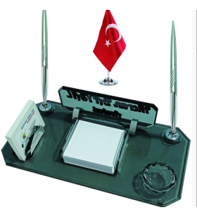 HZ-406 KRİSTAL MASA İSİMLİĞİ ALTIN
